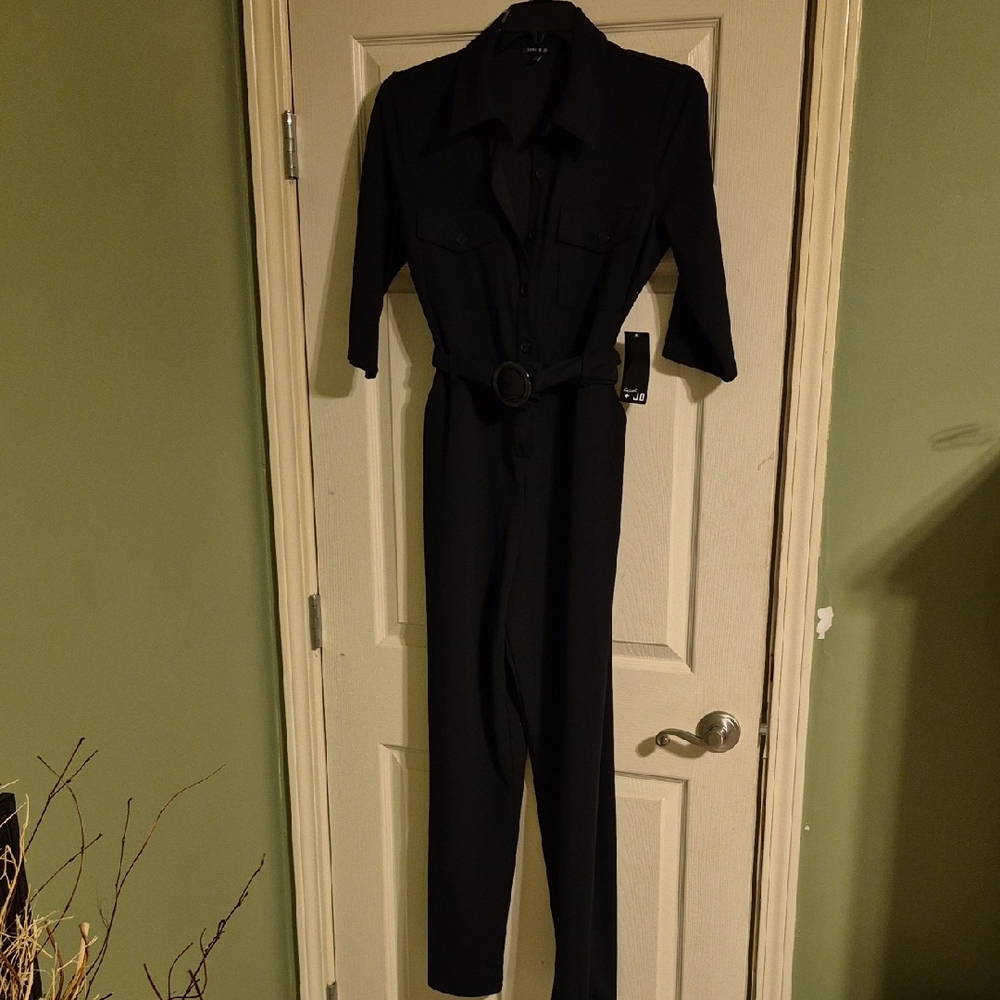 Black Button-Up Jumper with Belt - Picture 2 of 6